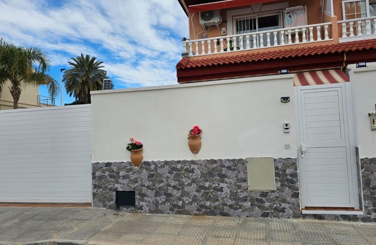 3 camera da letto Casa in vendita in Santiago de la Ribera con garage - 355.000 € (Rif: 10043537)