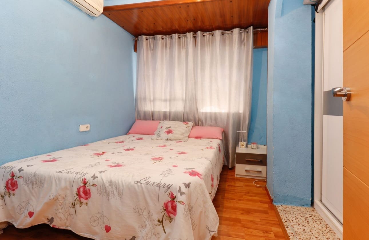 2 soveværelse Lejlighed til salg i Torrevieja - € 128.000 (Ref: 10043538)