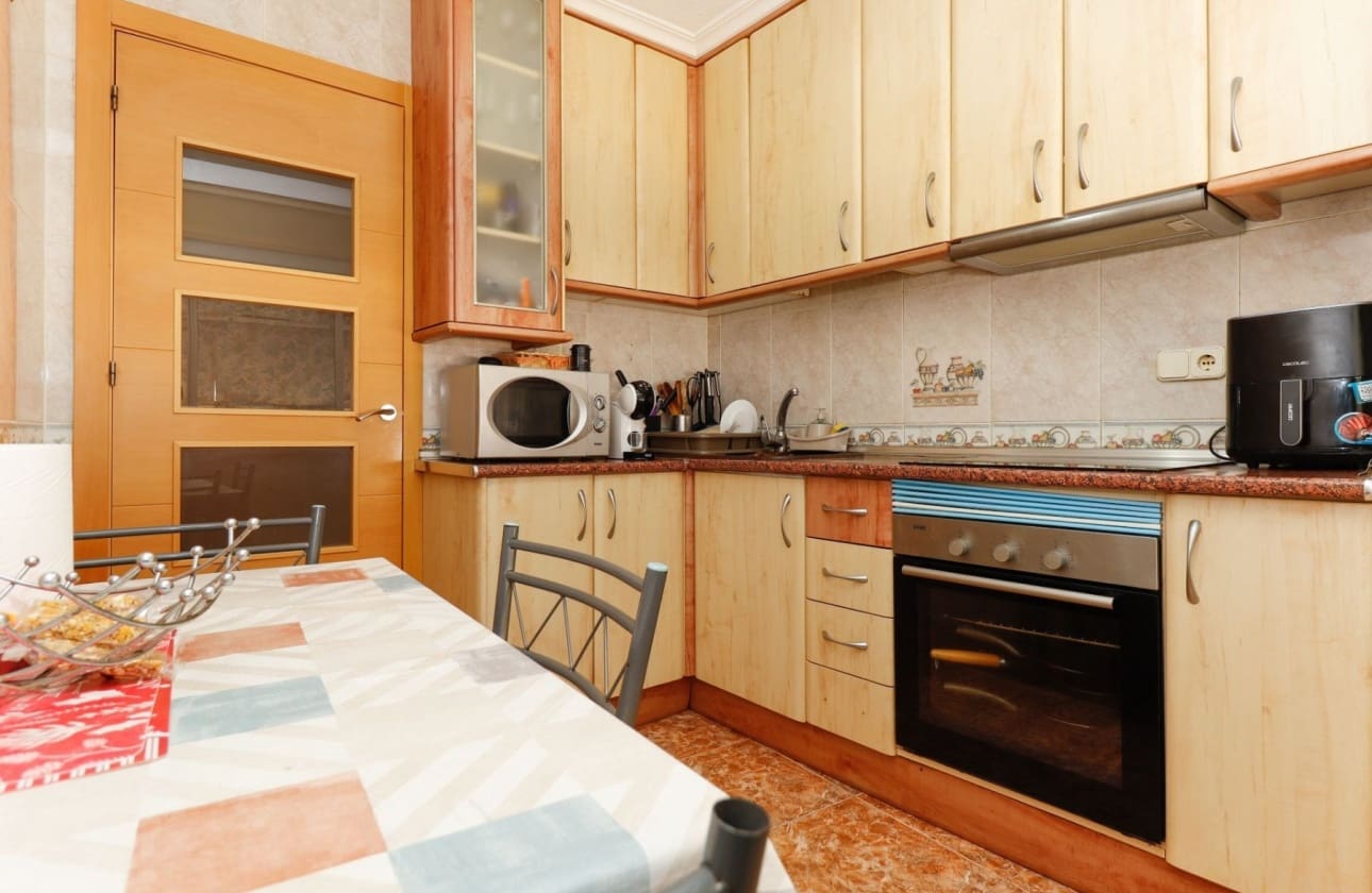 2 soveværelse Lejlighed til salg i Torrevieja - € 128.000 (Ref: 10043538)