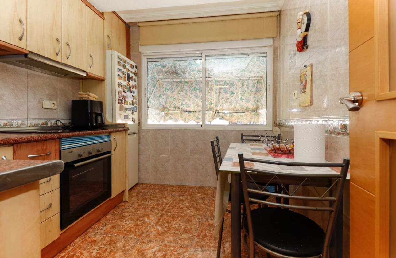 2 soveværelse Lejlighed til salg i Torrevieja - € 128.000 (Ref: 10043538)