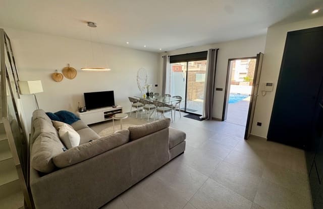 3 chambre Maison de Ville à vendre à Rojales avec piscine garage - 369 000 € (Ref: 10065679)