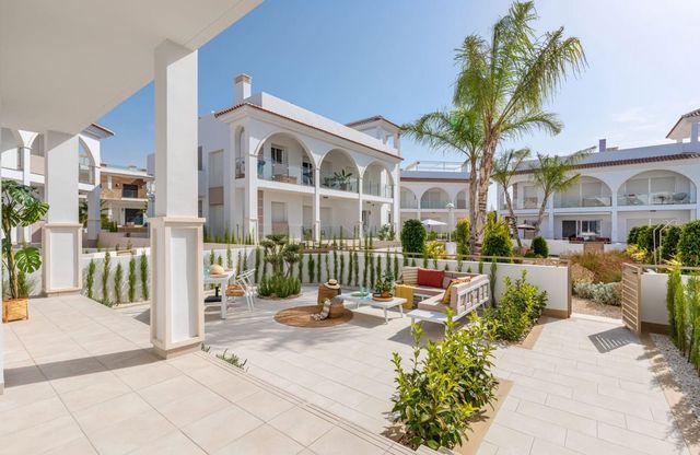 3 sovrum Bungalow till salu i Ciudad Quesada, Rojales med pool garage - 397 000 € (Ref: 10079087)