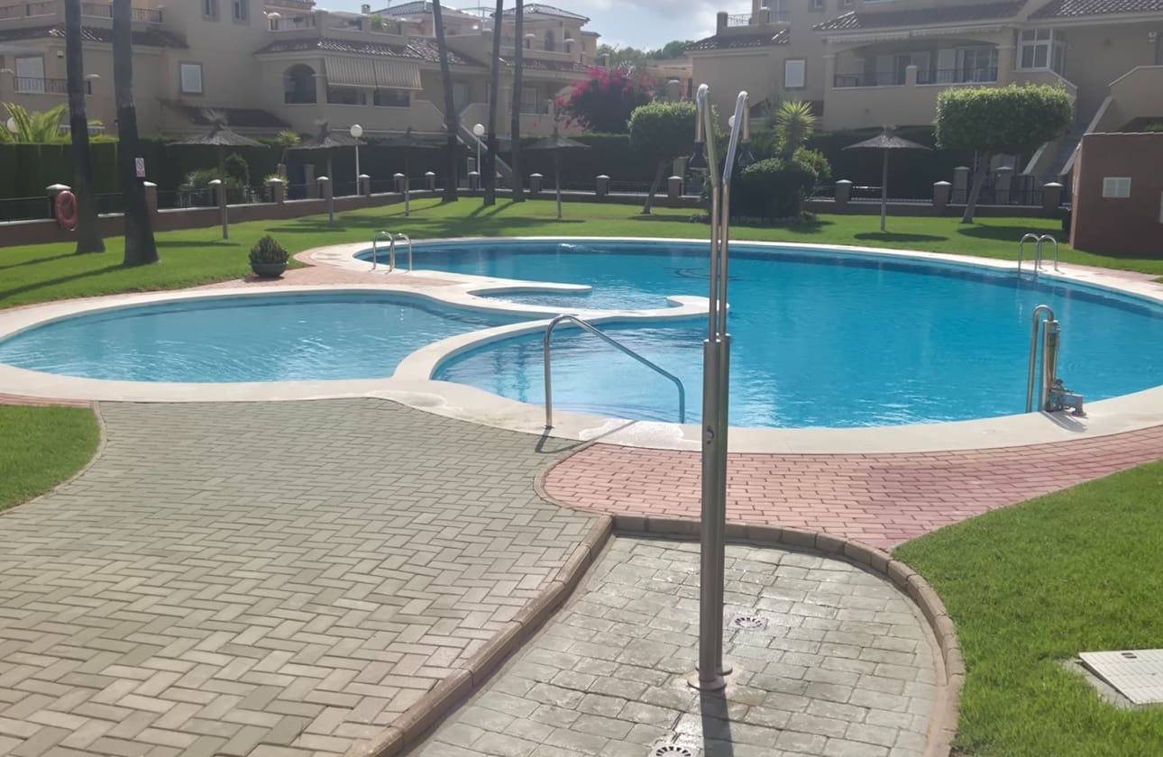 3 slaapkamer Huis te koop in Pilar de la Horadada met zwembad garage - € 289.000 (Ref: 10093954)