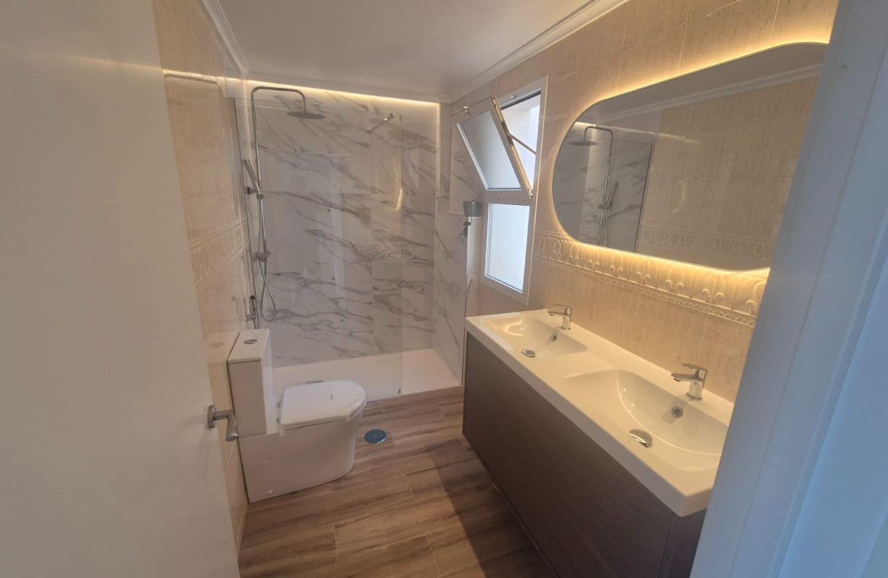 3 slaapkamer Huis te koop in Pilar de la Horadada met zwembad garage - € 289.000 (Ref: 10093954)