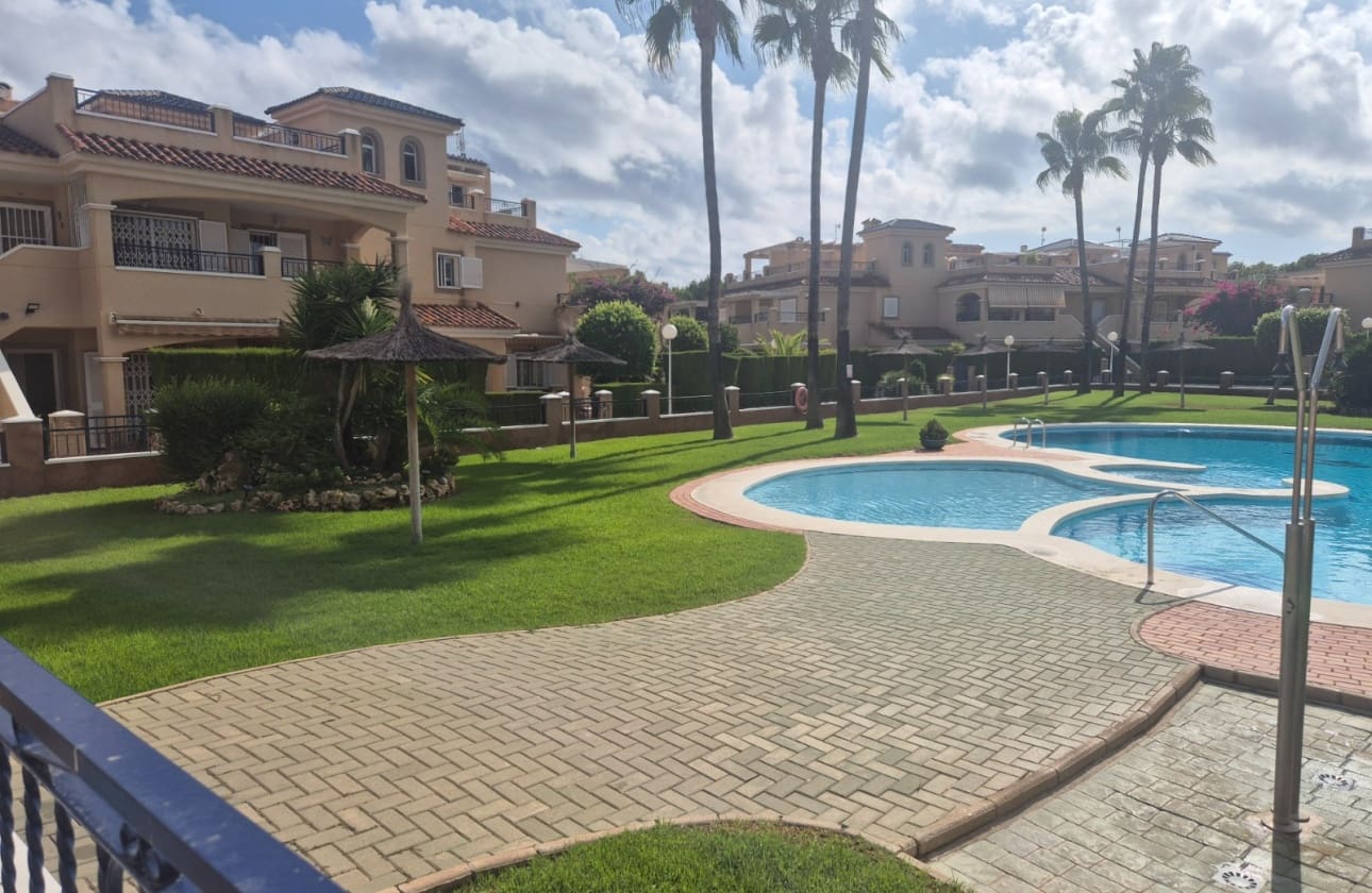 3 slaapkamer Huis te koop in Pilar de la Horadada met zwembad garage - € 289.000 (Ref: 10093954)