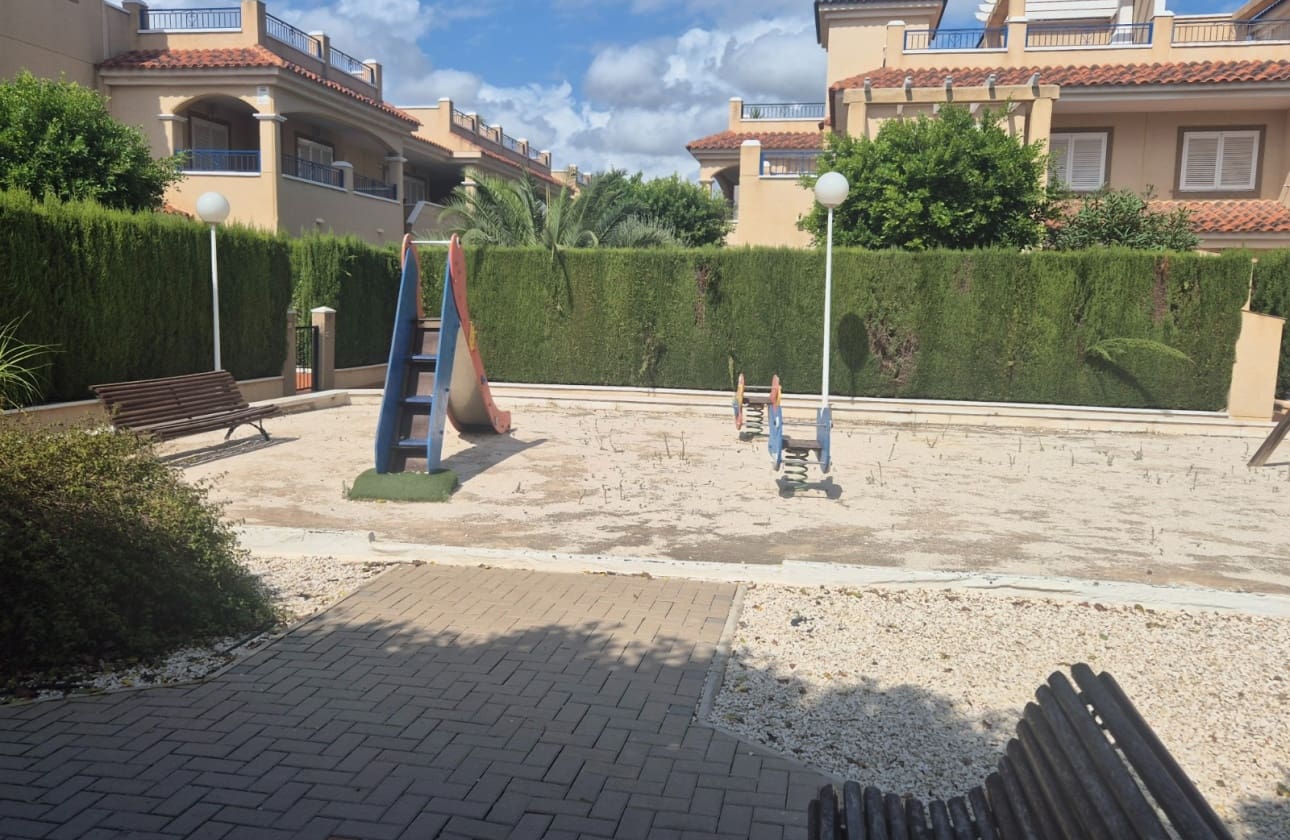 3 slaapkamer Huis te koop in Pilar de la Horadada met zwembad garage - € 289.000 (Ref: 10093954)