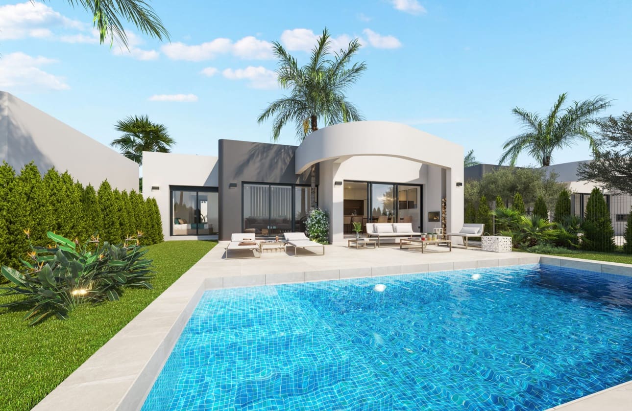 3 bedroom Bungalow for sale in Los Alcazares with pool garage - € 379,000 (Ref: 10117153)