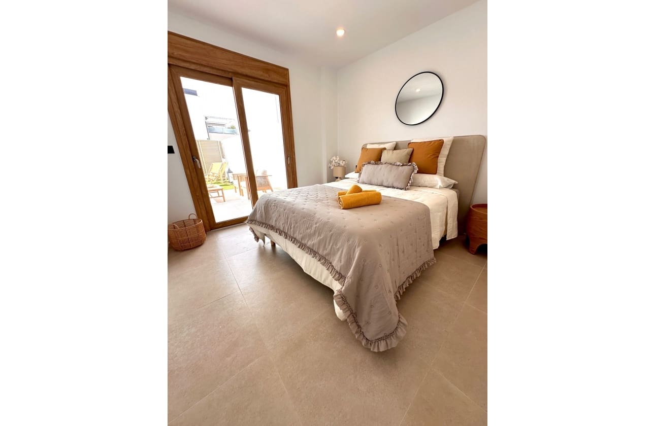 2 soverom Bungalow til salgs i Lo Pagan - € 299 950 (Ref: 10117159)