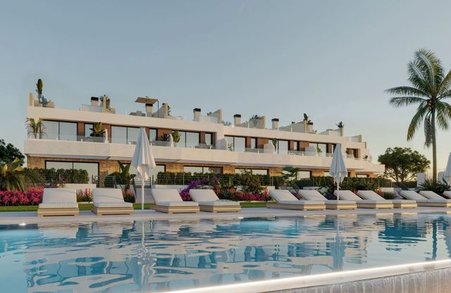 3 sovrum Hus till salu i El Campello med pool garage - 585 000 € (Ref: 10117161)