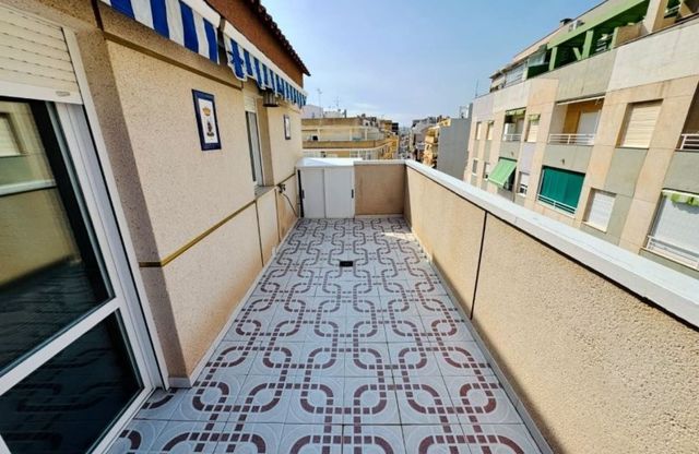 2 quarto Penthouse para venda em Gaspar Perelló, Torrevieja - 180 000 € (Ref: 10117162)