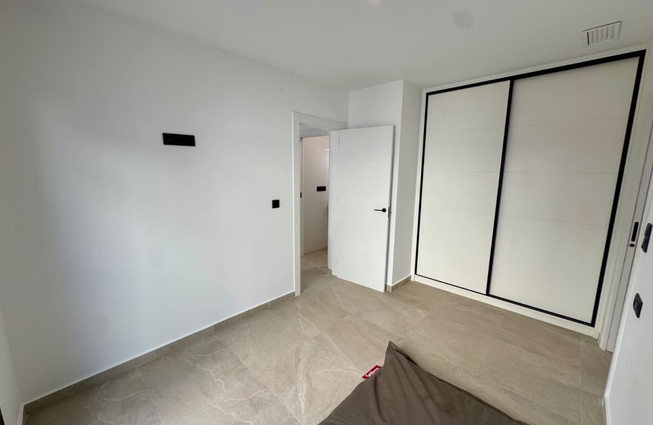 3 bedroom Villa for sale in Daya Nueva with pool garage - € 319,000 (Ref: 10117163)