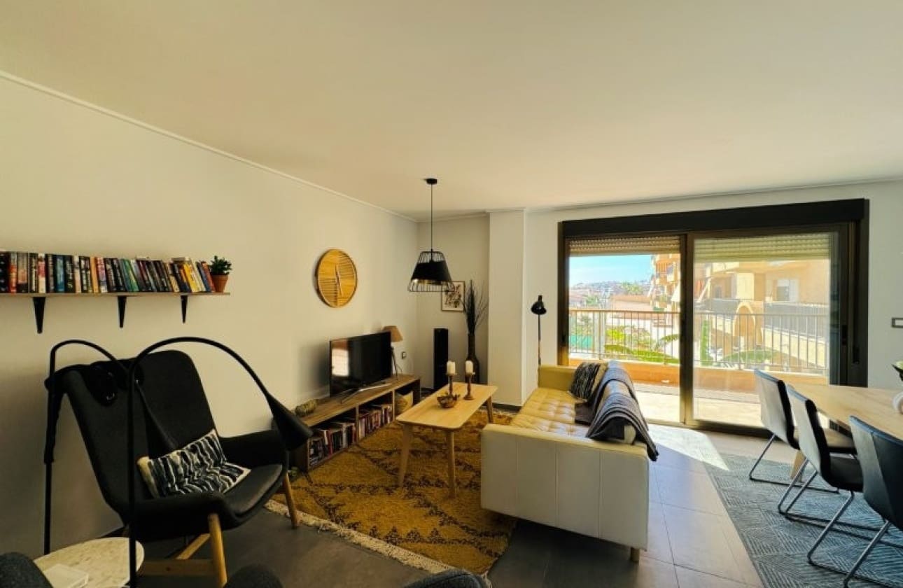 3 sypialnia Apartament przy plaży na sprzedaż w La Mata z garażem - 399 000 € (Ref: 10117170)