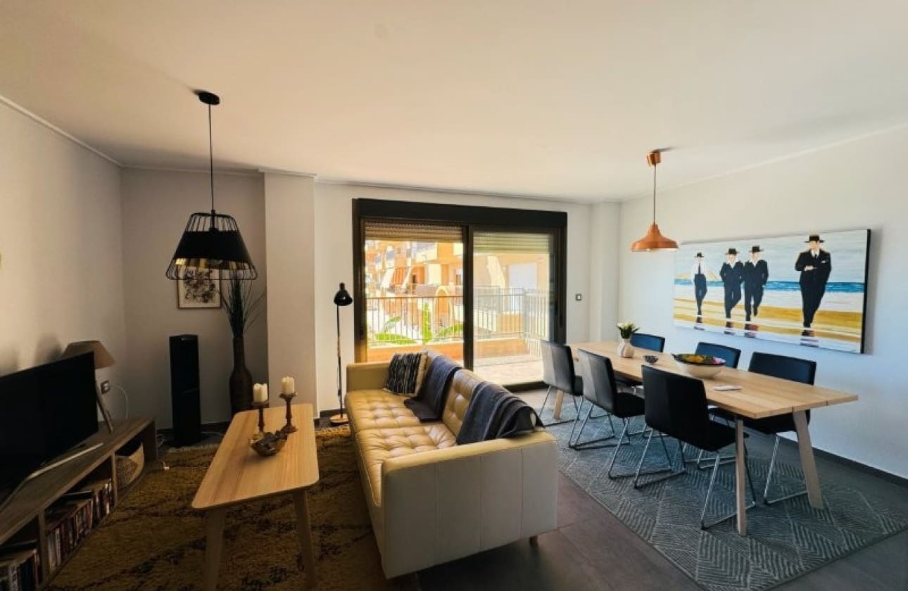 3 sypialnia Apartament przy plaży na sprzedaż w La Mata z garażem - 399 000 € (Ref: 10117170)