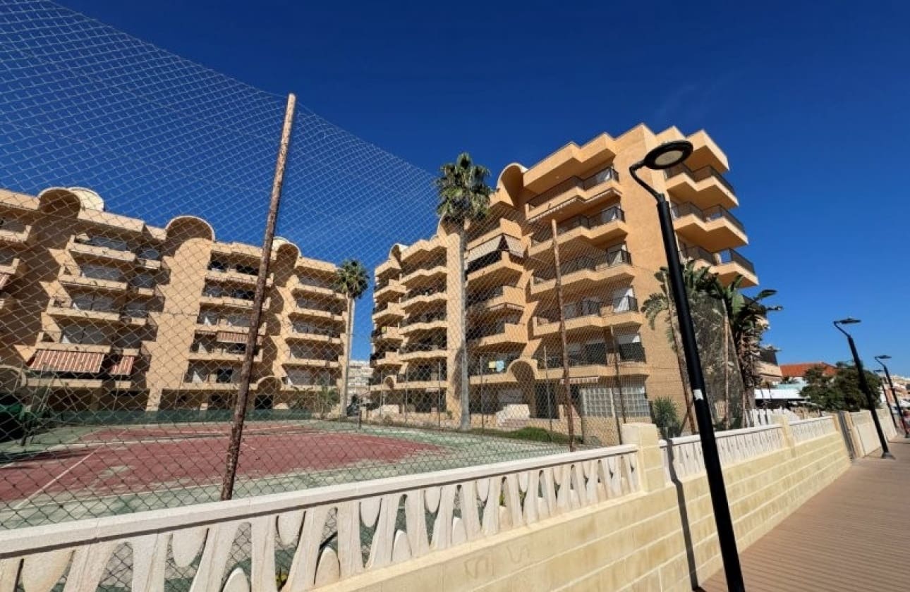 3 sypialnia Apartament przy plaży na sprzedaż w La Mata z garażem - 399 000 € (Ref: 10117170)