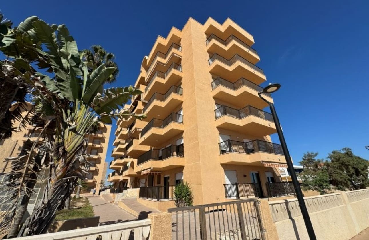 3 sypialnia Apartament przy plaży na sprzedaż w La Mata z garażem - 399 000 € (Ref: 10117170)