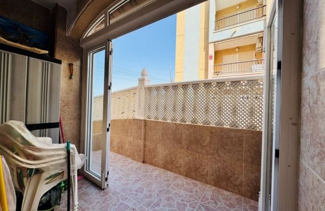 2 chambre Appartement de Plage à vendre à Gaspar Perelló, Torrevieja avec piscine garage - 169 000 € (Ref: 10117173)