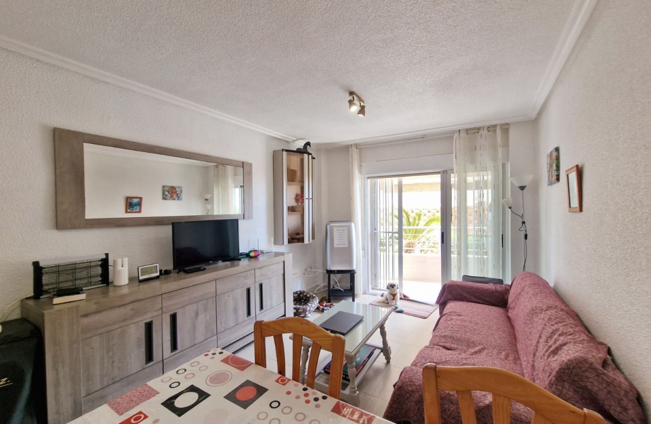 3 soveværelse Strandlejlighed til salg i Guardamar del Segura - € 199.000 (Ref: 10117174)