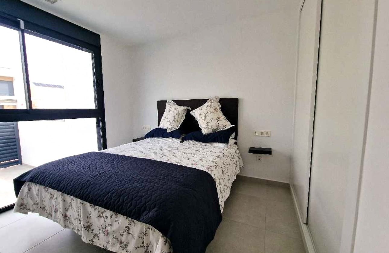 5 bedroom Villa for sale in Rojales with pool - € 450,000 (Ref: 10134925)
