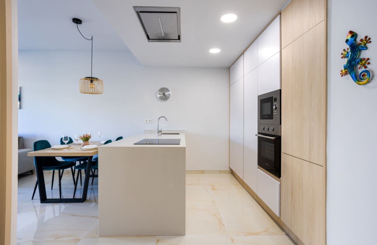 2 soverom Leilighet til salgs i Los Altos med svømmebasseng garasje - € 279 000 (Ref: 10134927)