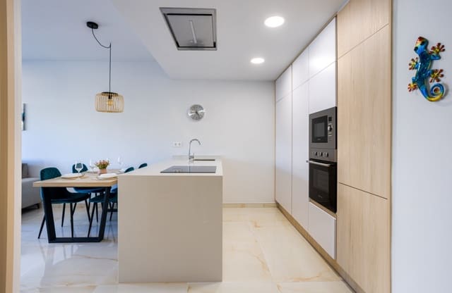 2 soverom Leilighet til salgs i Los Altos med svømmebasseng garasje - € 279 000 (Ref: 10134927)