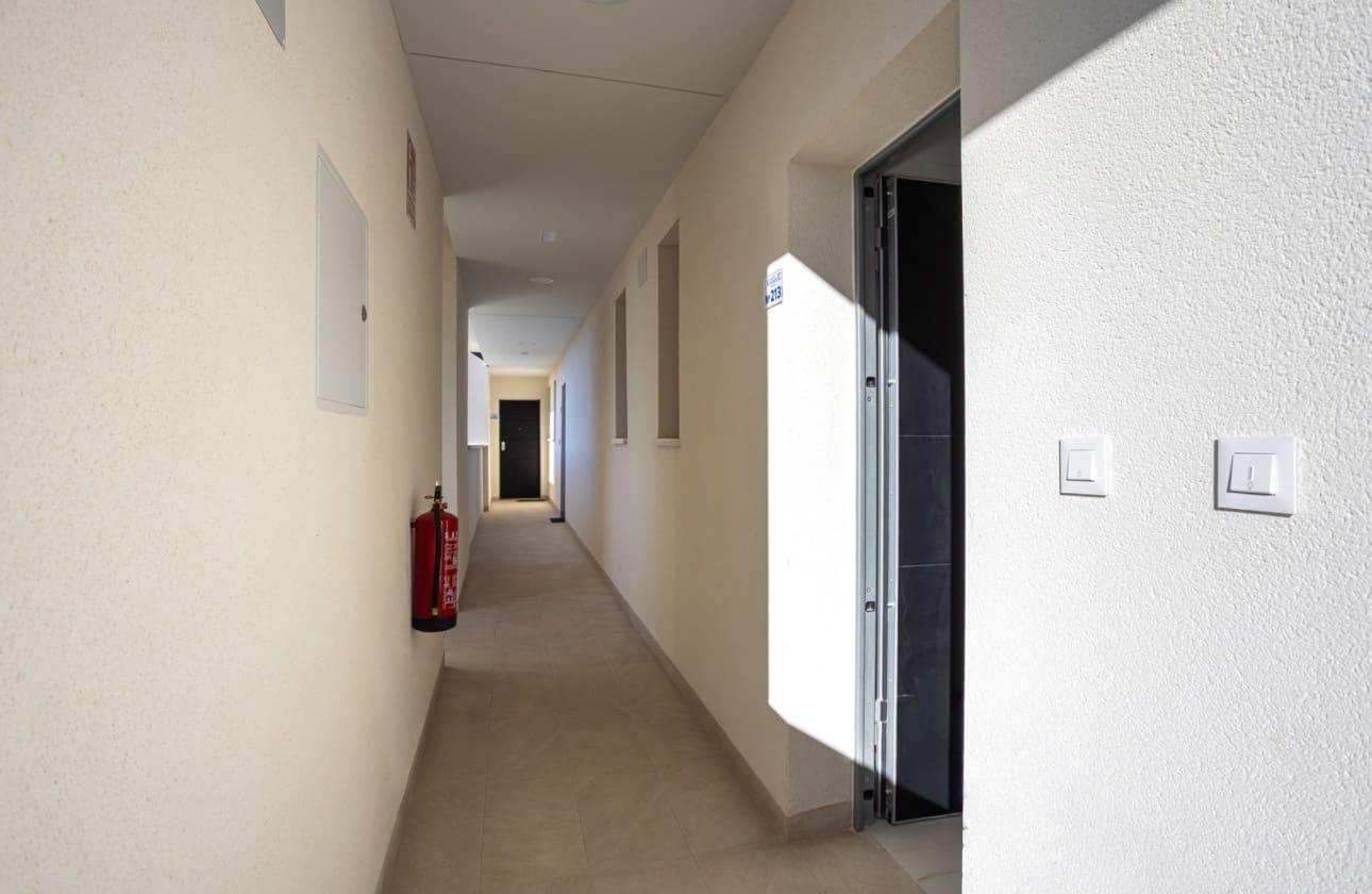 2 soverom Leilighet til salgs i Los Altos med svømmebasseng garasje - € 279 000 (Ref: 10134927)