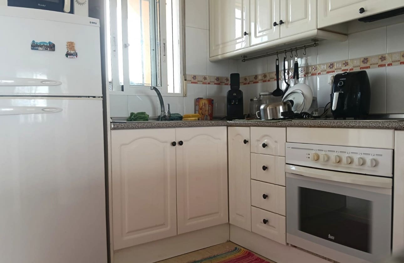 2 soverom Penthouse til salgs i Los Montesinos med svømmebasseng garasje - € 149 000 (Ref: 10134928)
