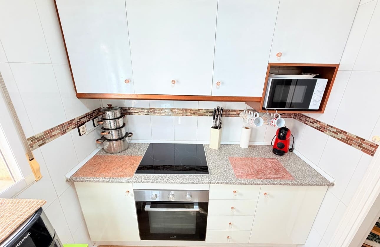 2 makuuhuone Huoneisto myytävänä paikassa Los Montesinos mukana uima-altaan - 135 000 € (Ref: 10134929)