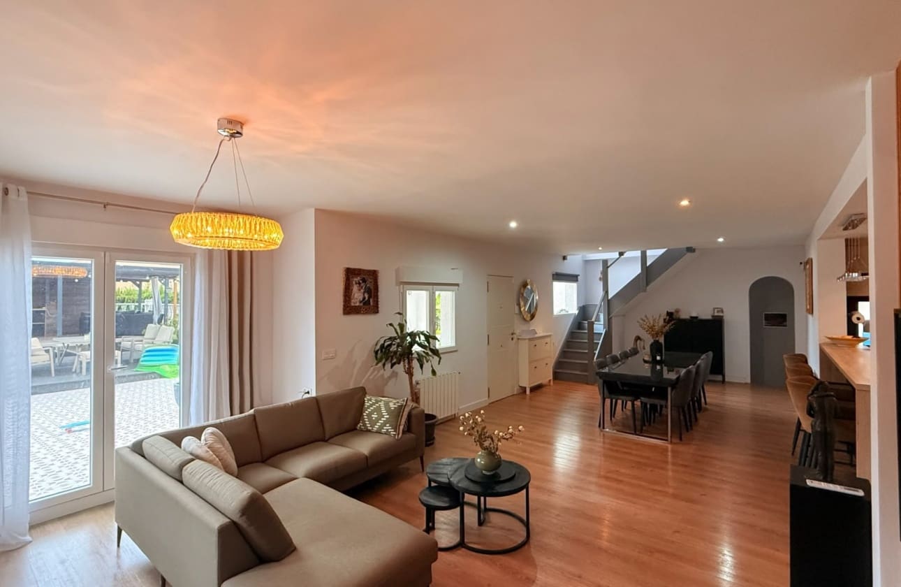 5 chambre Villa/Maison à vendre à Ciudad Quesada avec piscine garage - 849 000 € (Ref: 10155924)