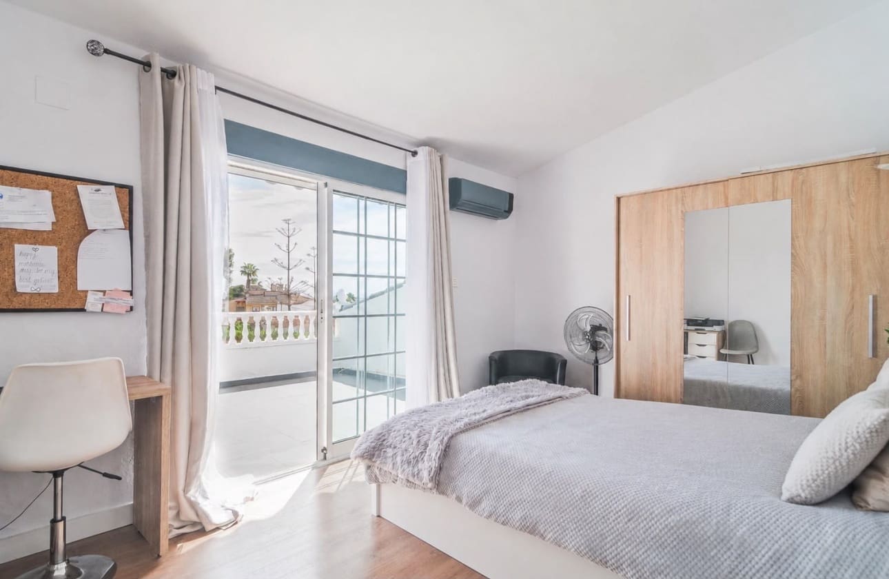5 chambre Villa/Maison à vendre à Ciudad Quesada avec piscine garage - 849 000 € (Ref: 10155924)