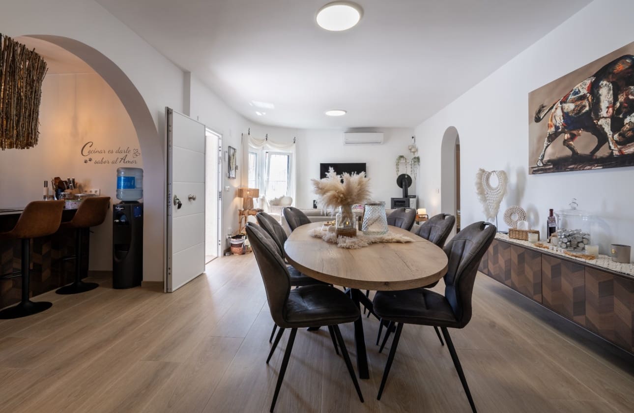 3 soverom Villa til salgs i Ciudad Quesada med svømmebasseng garasje - € 595 000 (Ref: 10160649)