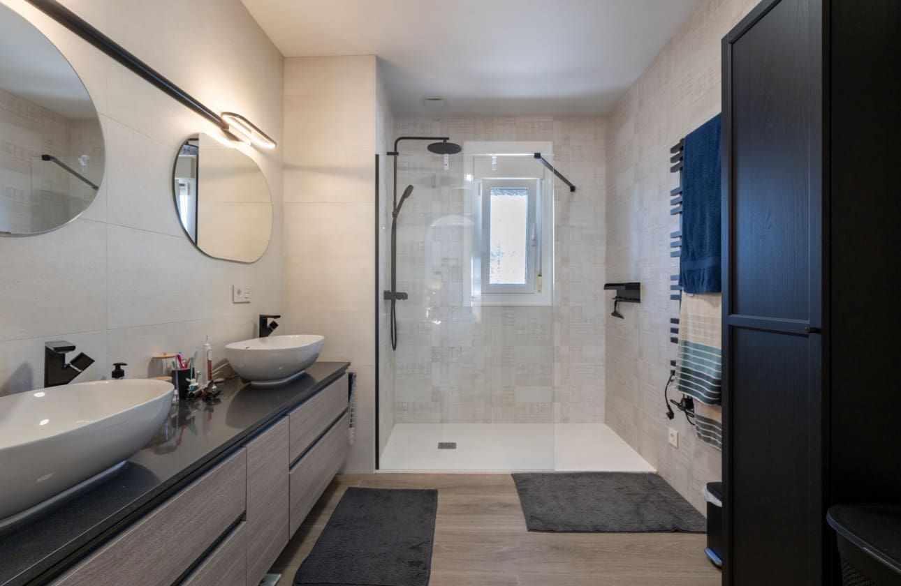 3 soverom Villa til salgs i Ciudad Quesada med svømmebasseng garasje - € 595 000 (Ref: 10160649)