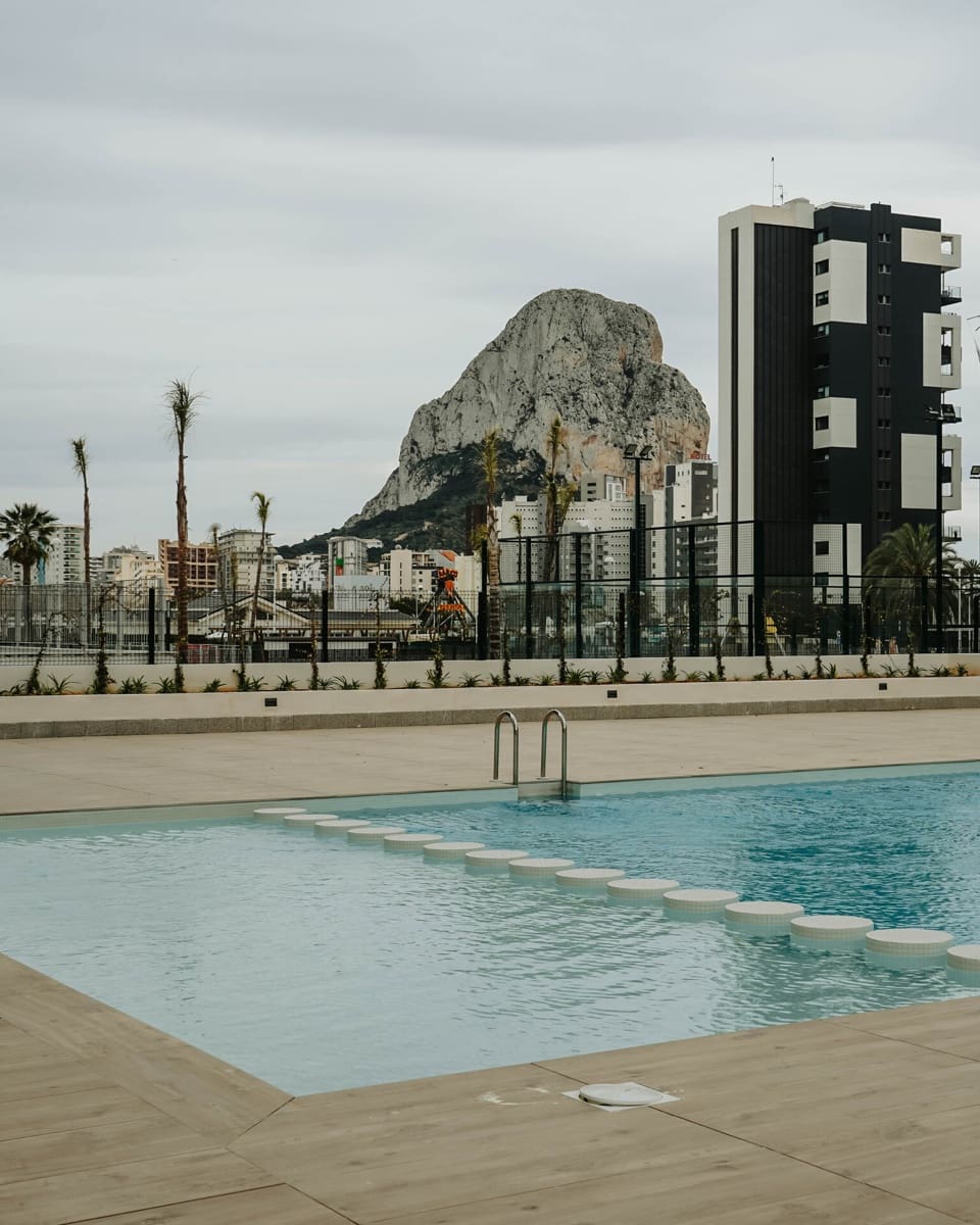 2 bedroom Penthouse for sale in Calpe / Calp with pool - € 559,250 (Ref: 9457008)