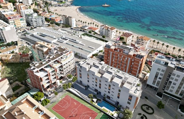 2 bedroom Penthouse for sale in Centro Urbano, La Villajoyosa / Vila Joiosa with pool - € 470,000 (Ref: 9457057)