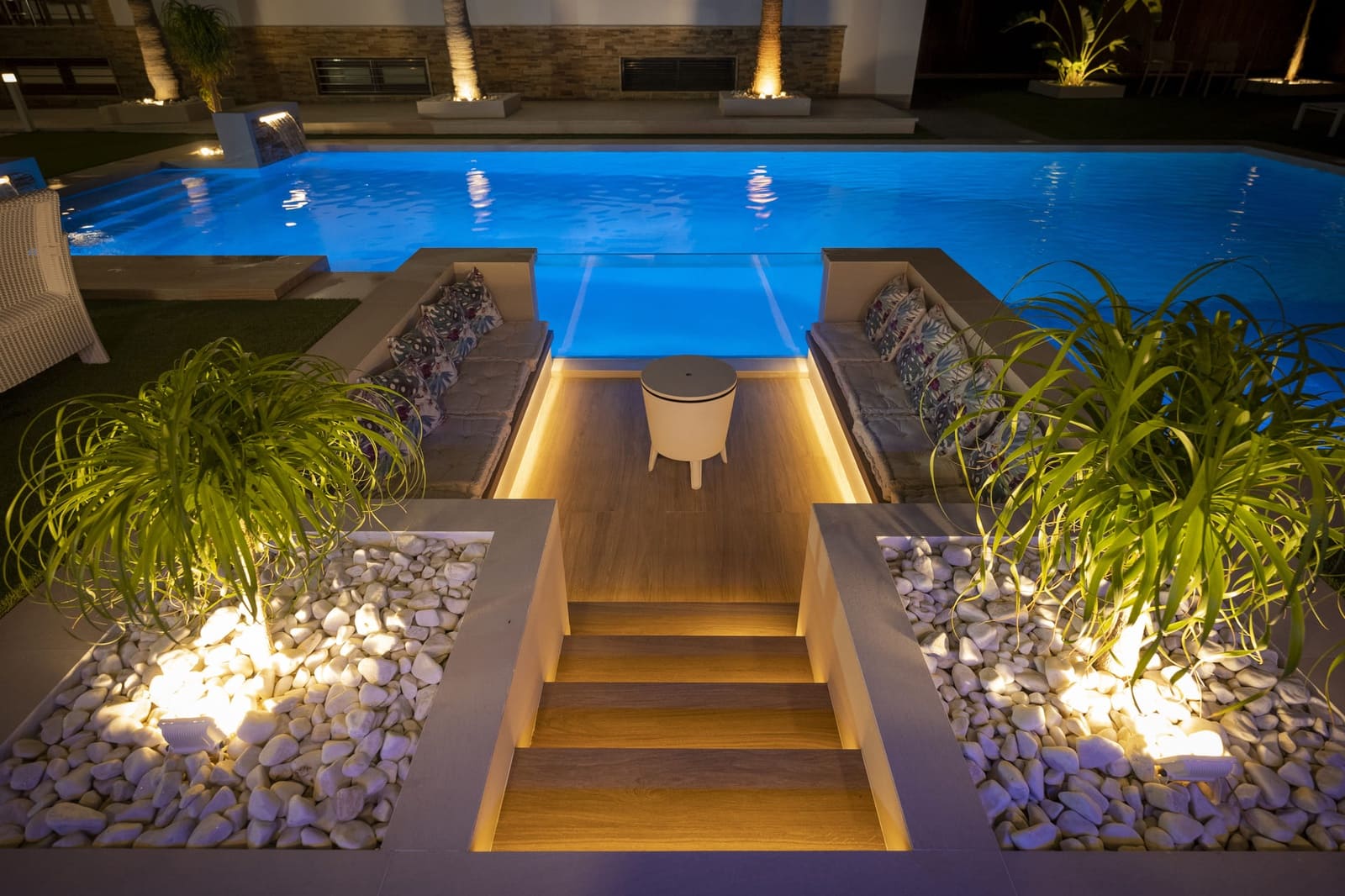 4 bedroom Villa for sale in Avileses - € 1,350,000 (Ref: 9457188)