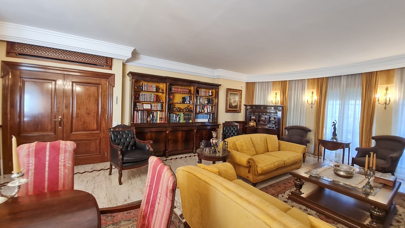 5 bedroom Villa for sale in San Pedro del Pinatar - € 1,500,000 (Ref: 9457233)