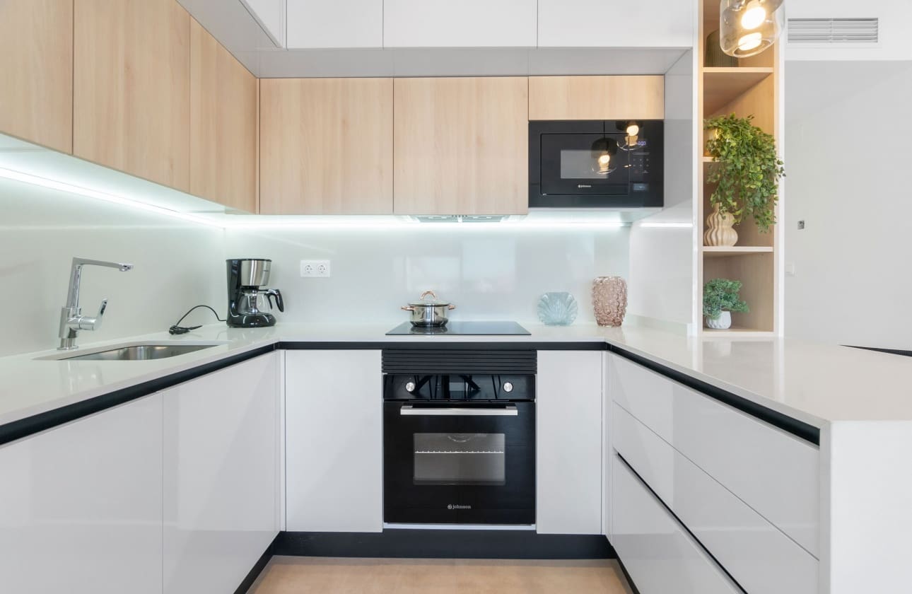 2 slaapkamer Bungalow te koop in Torrevieja met zwembad - € 299.900 (Ref: 9457654)