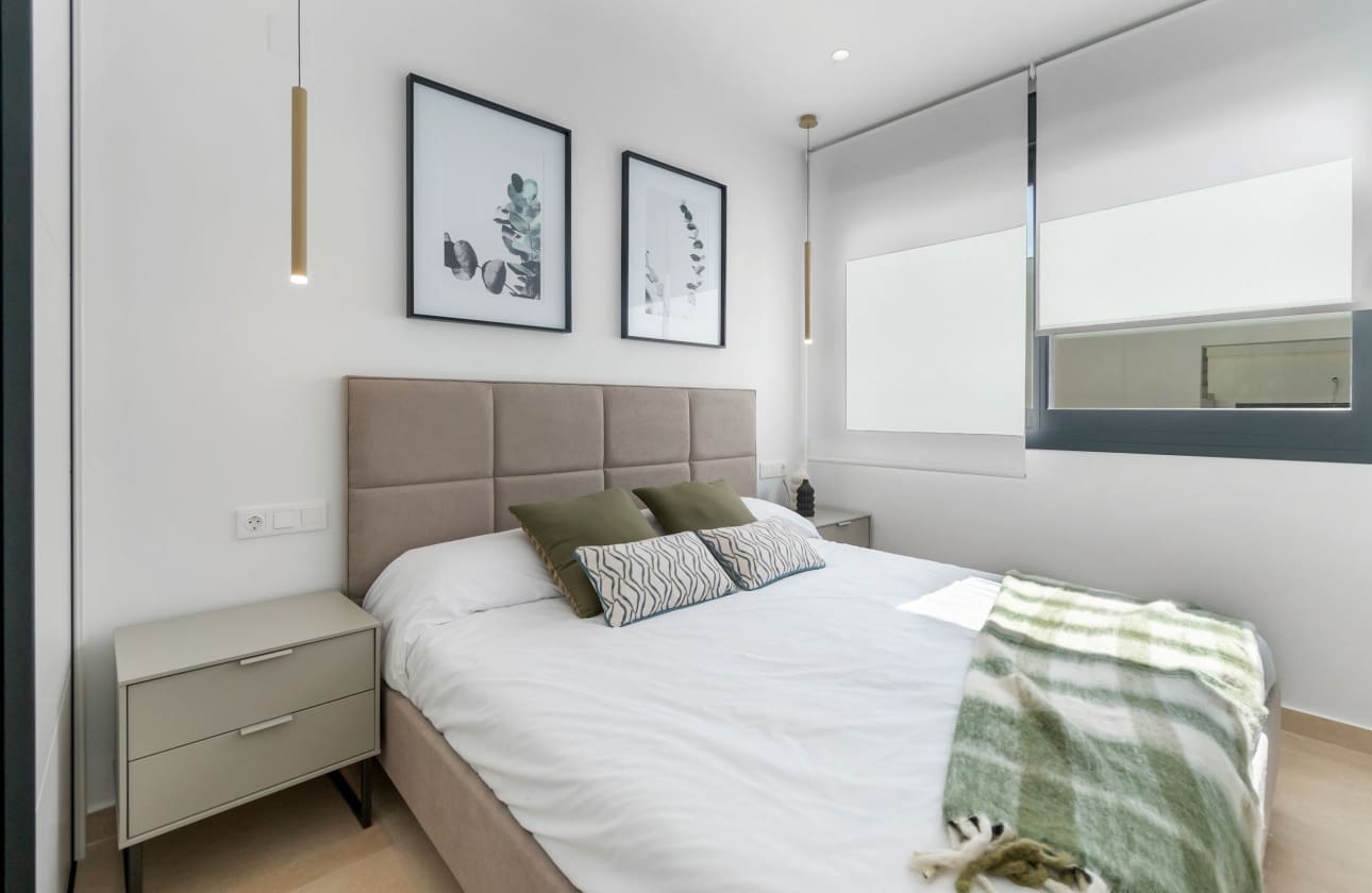 2 slaapkamer Bungalow te koop in Torrevieja met zwembad - € 299.900 (Ref: 9457654)