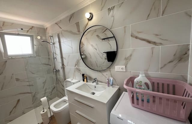 2 sovrum Lägenhet till salu i Puerto Deportivo, Guardamar del Segura med pool garage - 184 500 € (Ref: 9459828)