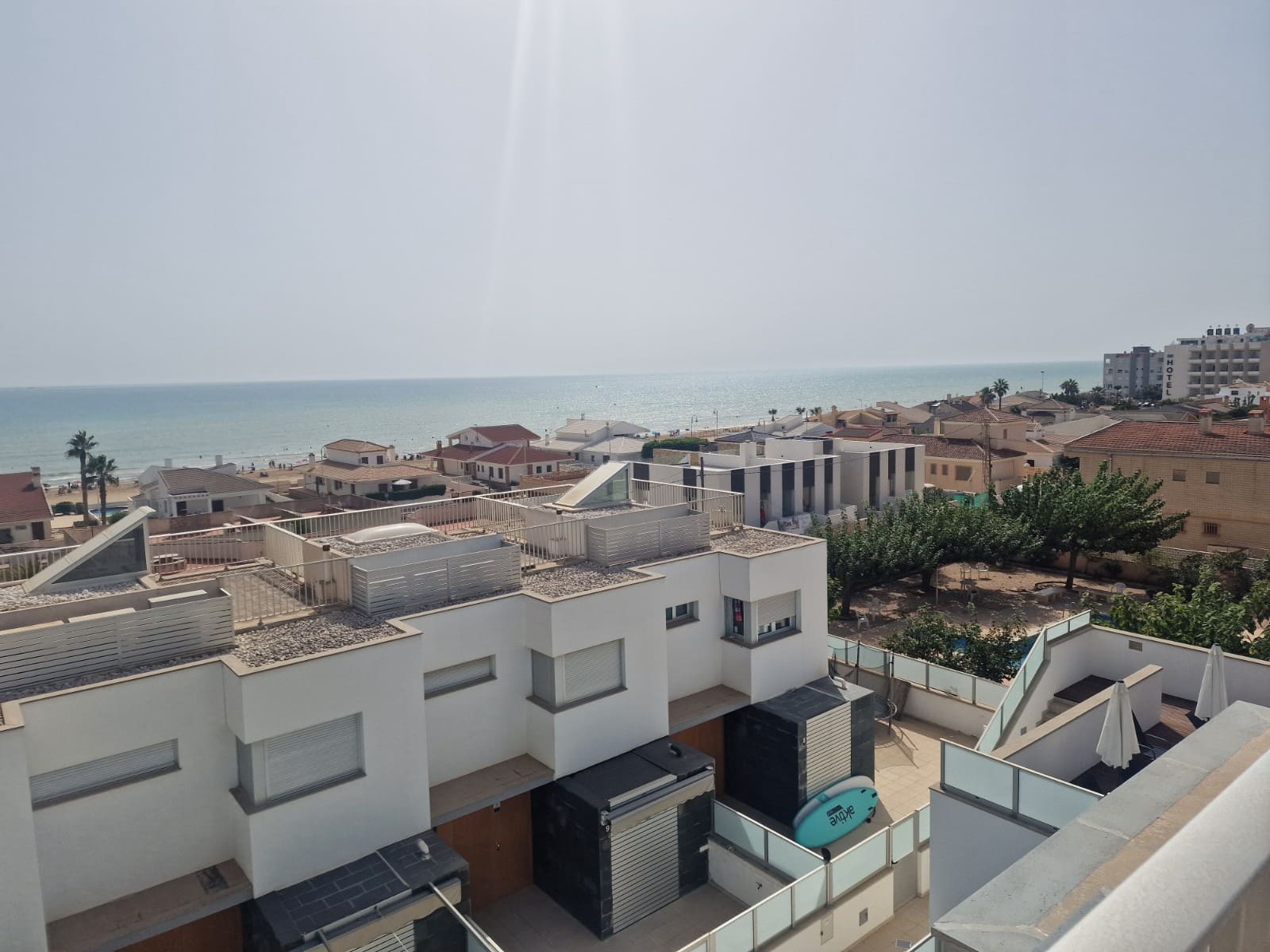 4 soveværelse Byhus til salg i Guardamar del Segura med swimmingpool garage - € 595.000 (Ref: 9461156)