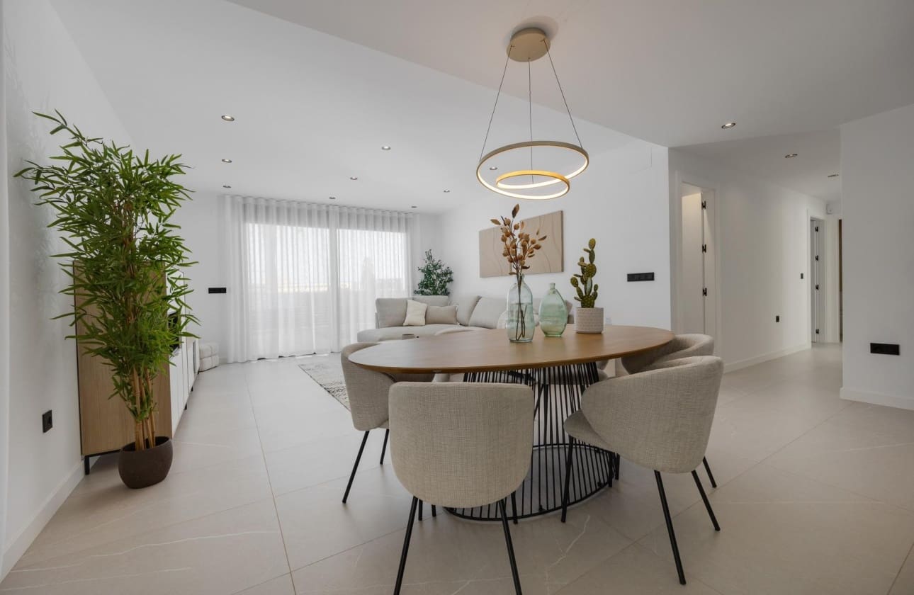 3 bedroom Villa for sale in Torrevieja with pool - € 595,000 (Ref: 9461338)