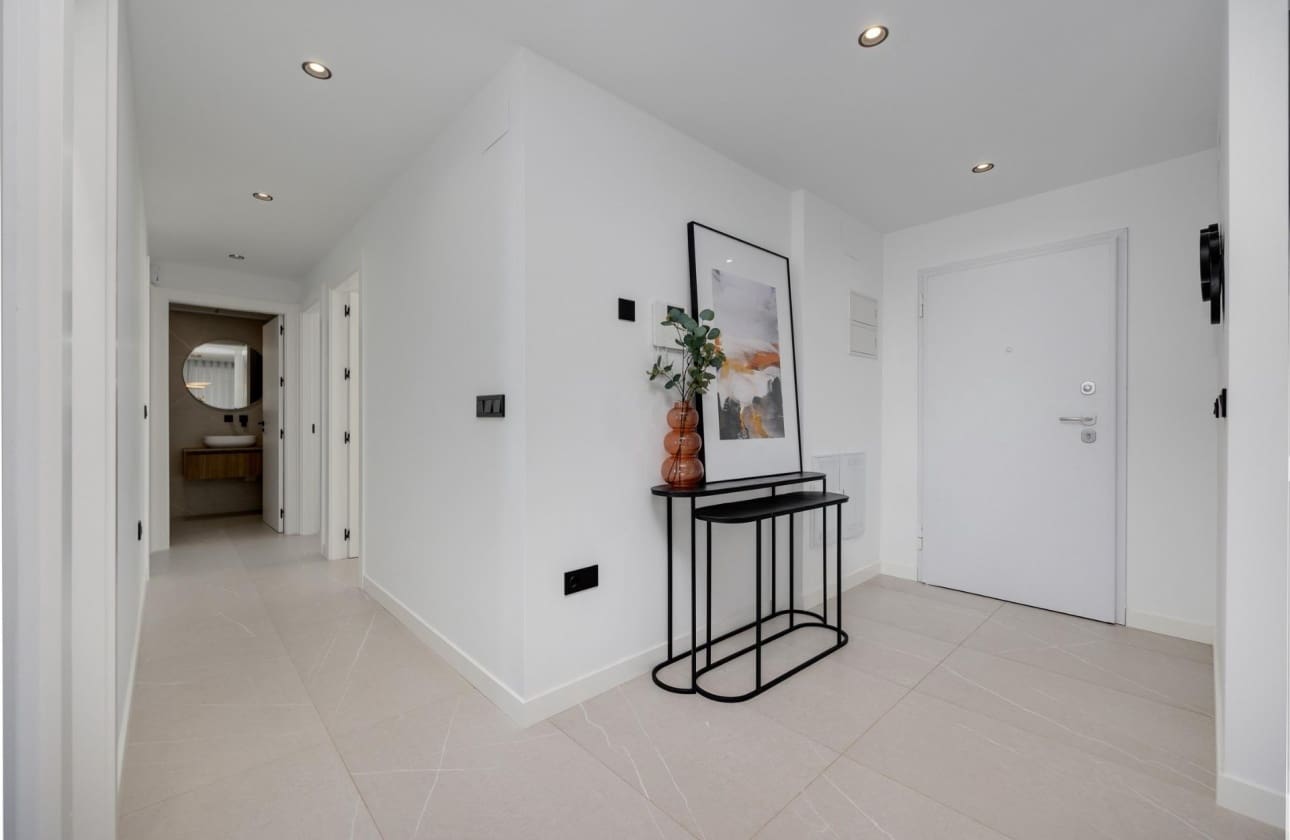 3 bedroom Villa for sale in Torrevieja with pool - € 595,000 (Ref: 9461338)