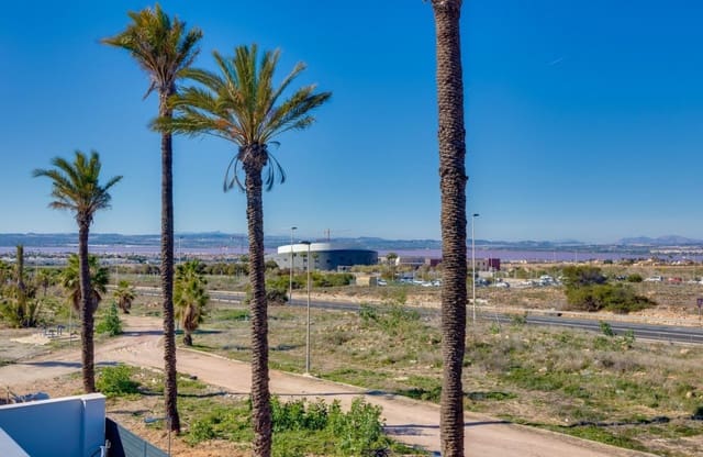 3 chambre Villa/Maison à vendre à Parque Acuático - Sector 25, Torrevieja avec piscine - 595 000 € (Ref: 9461338)