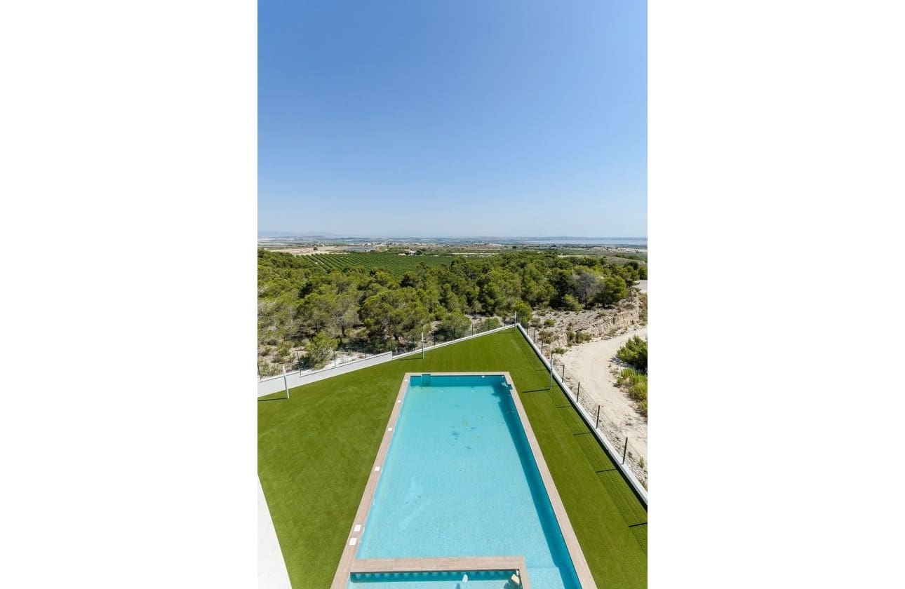 2 bedroom Bungalow for sale in San Miguel de Salinas with pool - € 399,000 (Ref: 9461495)