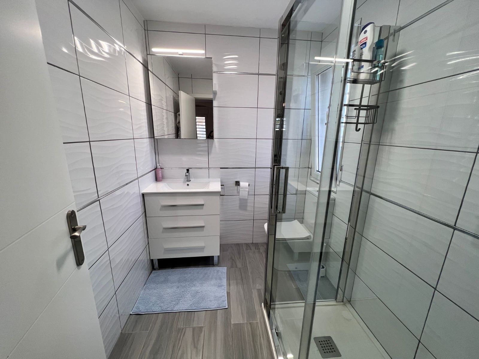 3 makuuhuone Maalaistalo myytävänä paikassa La Marina mukana uima-altaan - 399 000 € (Ref: 9461675)