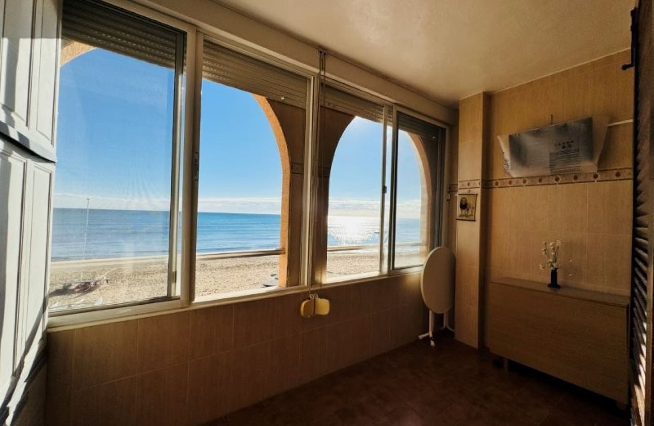 Apartamento Playa de 2 habitaciones en La Mata en venta - 220.000 € (Ref: 9461692)