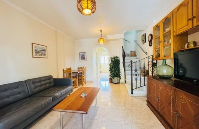 3 chambre Maison de Ville à vendre à Aguas Nuevas, Torrevieja avec piscine - 189 000 € (Ref: 9461698)