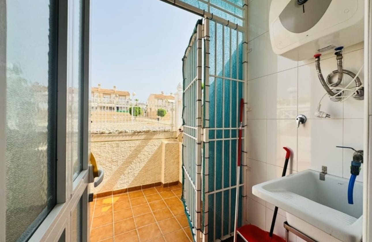 3 chambre Maison de Ville à vendre à Aguas Nuevas avec piscine - 189 000 € (Ref: 9461698)