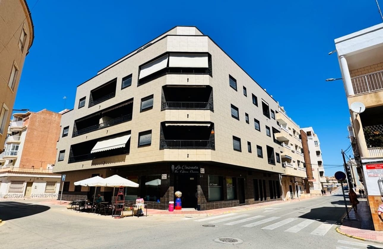 2 chambre Appartement à vendre à La Mata - 170 000 € (Ref: 9461704)