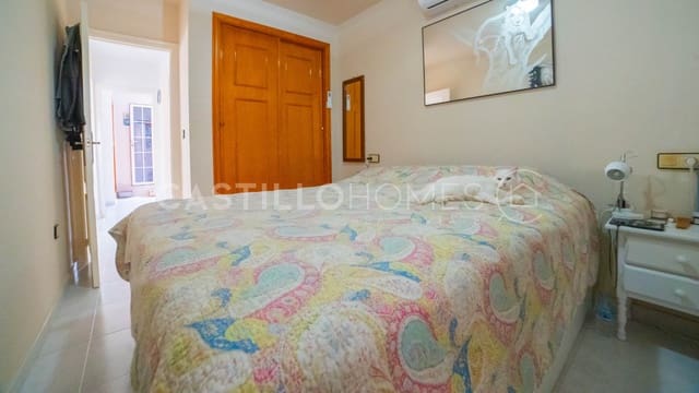 4 quarto Casa em Banda para venda em Los Balcones com piscina - 290 000 € (Ref: 9461735)