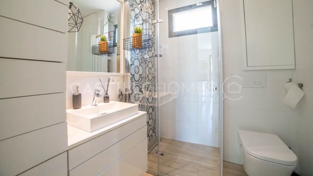 3 makuuhuone Huvila myytävänä paikassa La Zenia, Orihuela mukana uima-altaan - 519 000 € (Ref: 9461743)